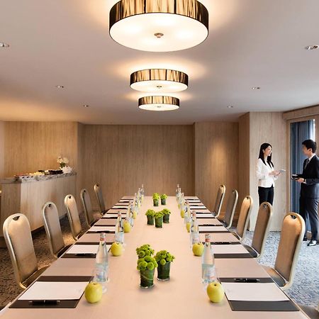 Courtyard By Marriott Shin-Osaka Station Hotel Ngoại thất bức ảnh Meeting room