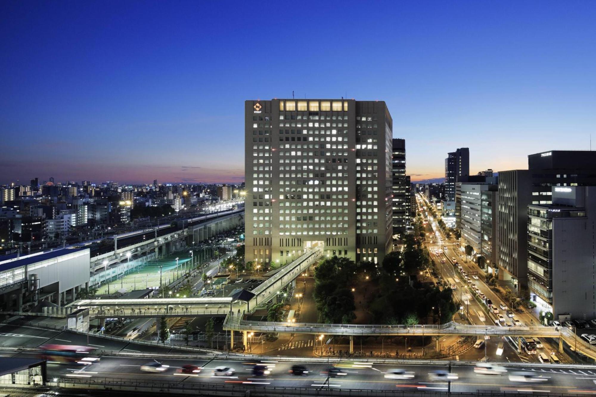 Courtyard By Marriott Shin-Osaka Station Hotel Ngoại thất bức ảnh