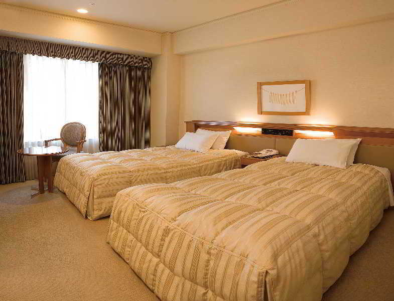 Courtyard By Marriott Shin-Osaka Station Hotel Phòng bức ảnh A room at the hotel